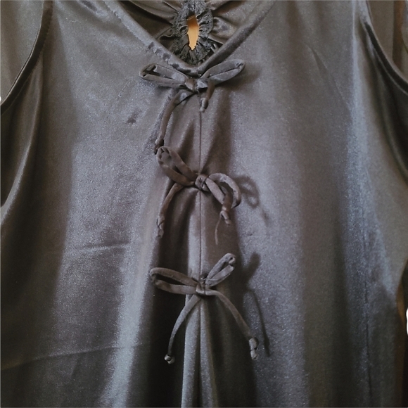 Carroll Reed black satin pull-over sleeveless v-neck  slip nightie sexy lingere - Picture 4 of 10
